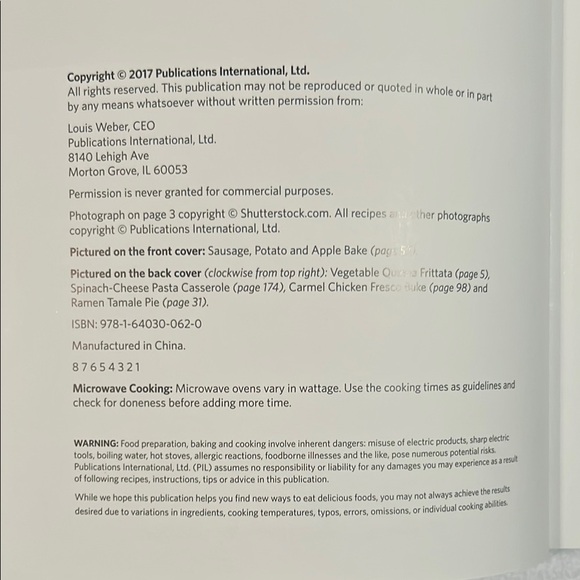 Casseroles Cookbook with Red Cover - Picture 4 of 6